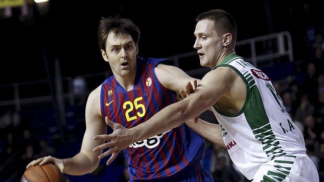 Lorbek lidera el Barça más ofensivo