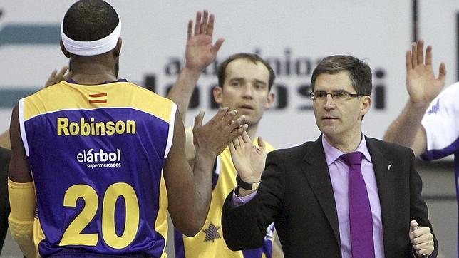Óscar guía al Valladolid al triunfo