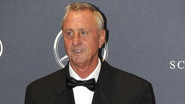 Cruyff le mete un gol a Van Gaal