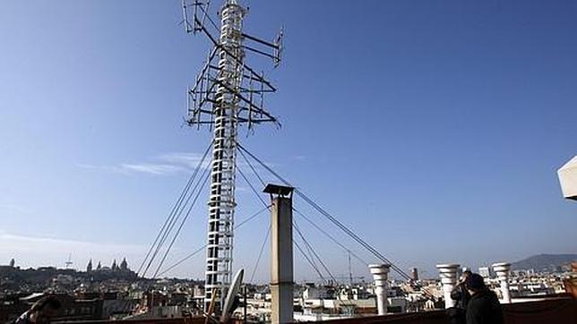 El Estado no compensará a Telefónica por el impuesto sobre el uso de la banda móvil