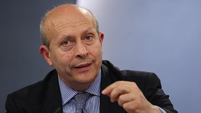 José Ignacio Wert: «Leer nos hace más libres»