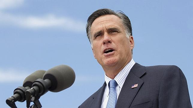 Mitt Romney, bajo sospecha de comprar seguidores en Twitter