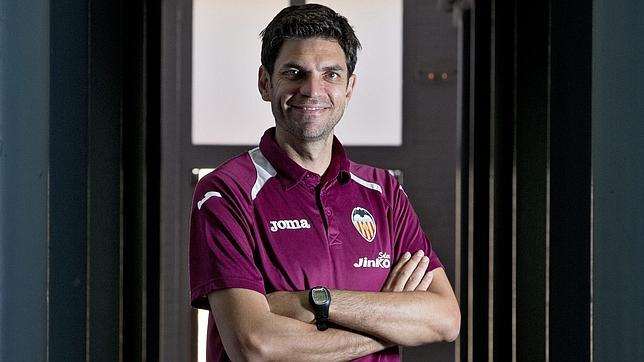 Pellegrino: «Tenemos que congeniar una idea para llevar al Valencia hacia adelante»