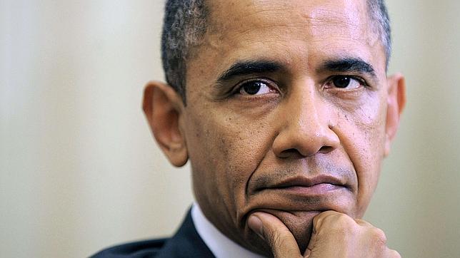 Obama sigue de campaña en Twitter para evitar el «precipicio fiscal»