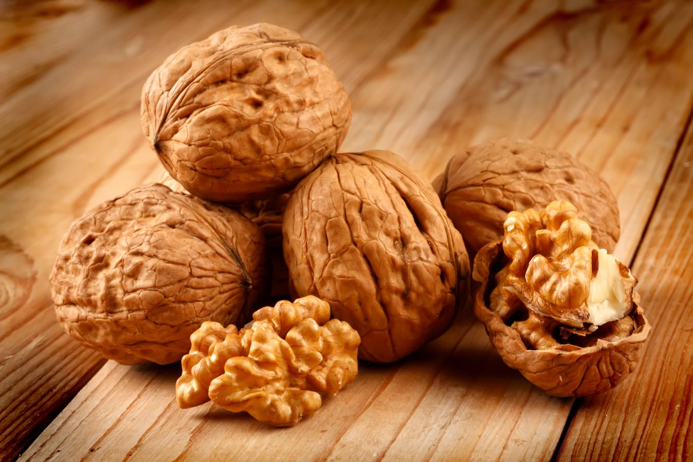 Nueces, frutos secos que protegen el corazón