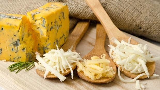 queso-rallado-U303042264459Kr--620x349@abc