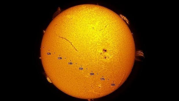 El planeta Mercurio, captado en tránsito sobre el disco solar