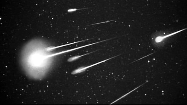 Explosión de meteoros de las Leónidas