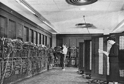 Proyecto ENIAC, uno de los primeros ordenadores clásicos que podía llevar a cabo varias funciones y ser reprogramado