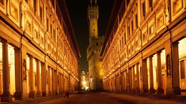 La Galería de los Uffizi, de edificio de gobierno a museo renacentista