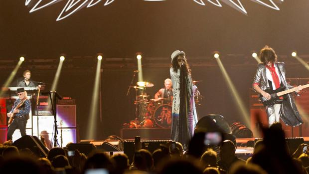 Aerosmith durante uno de sus conciertos
