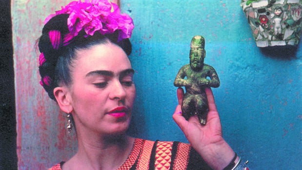 Frida Kahlo, Una Artista Marcada Por El Dolor Y Su Propio Mito