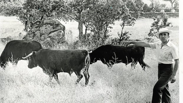 Victorino, en su finca en los años 70