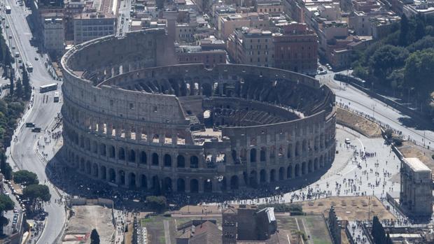 Vista aérea del Coliseo romano
