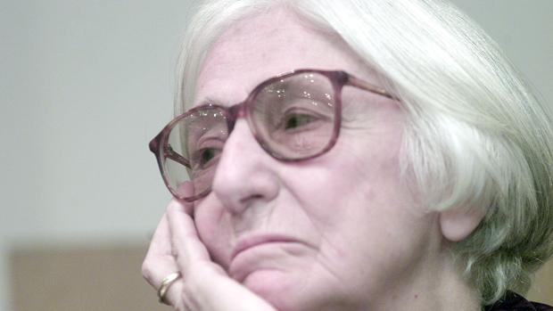 Ana María Martín Gaite, en la presentación del libro de su hermana «Cuadernos de todo»