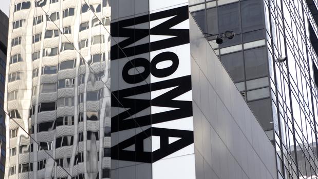 Fachada del MoMA, en el «midtown» de Manhattan