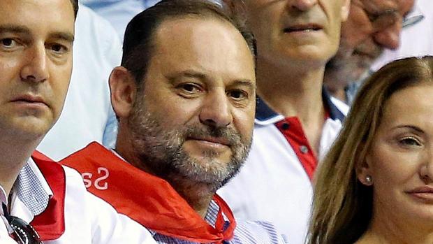 José Luis Ábalos, el pasado mes en la plaza de toros de Burgos
