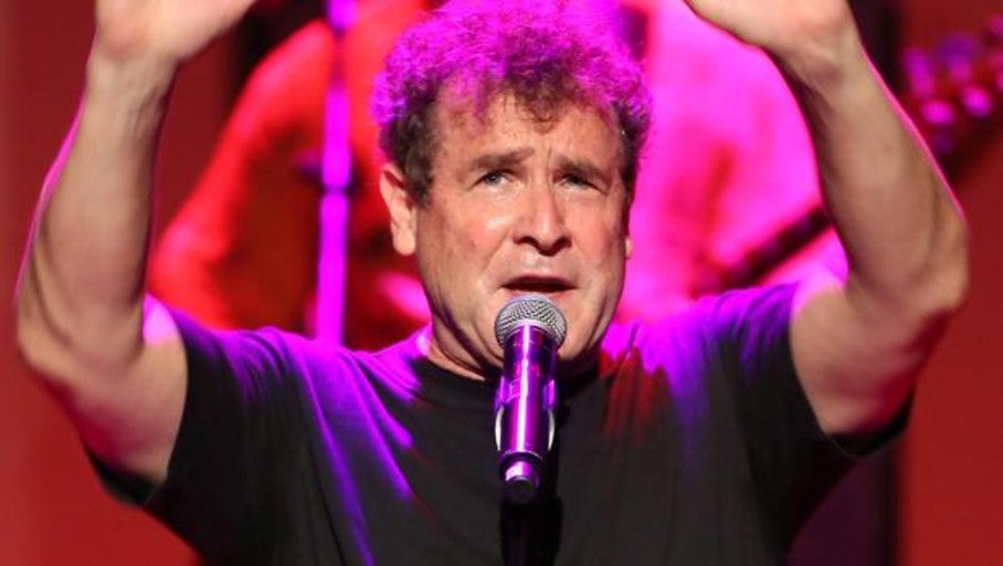 Muere la leyenda de la música sudafricana Johnny Clegg