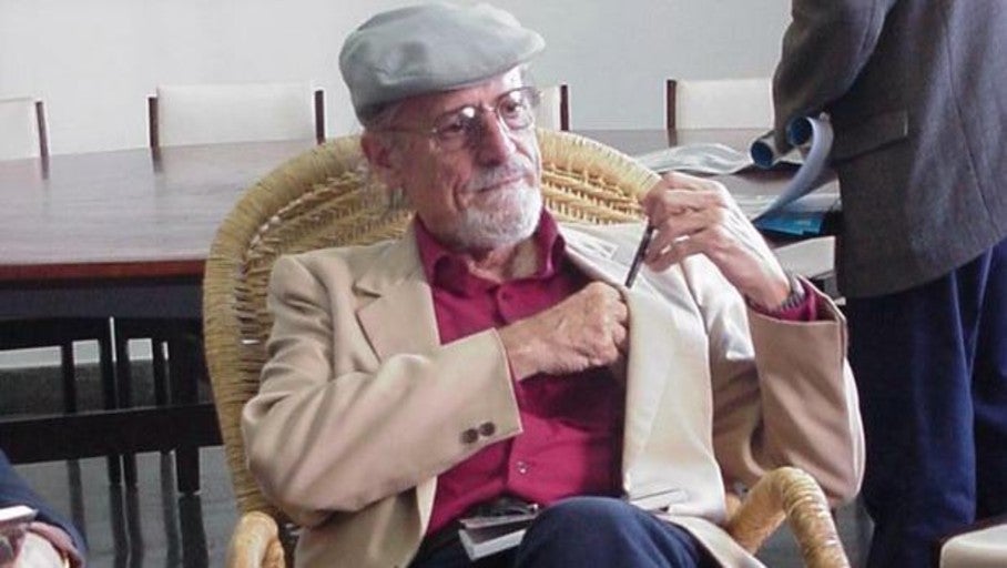 Muere en La Habana el poeta Roberto Fernández Retamar a los 89 años