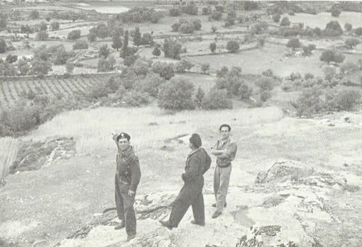 Eugenio RodrÃguez Robledano, con compañeros del regimiento