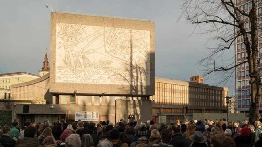 Noruega se moviliza para salvar los murales de Picasso