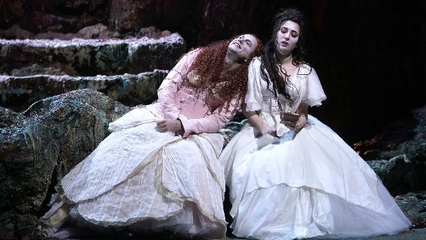Ópera a puerta cerrada en el Teatro Real