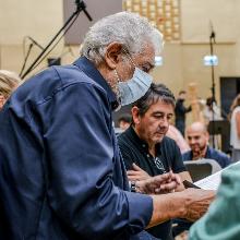 Plácido Domingo junto a su hijo Plácido