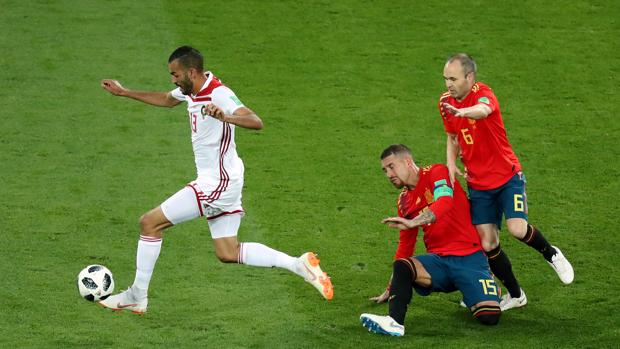 El error entre Ramos e Iniesta ante Marruecos
