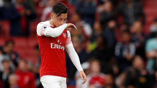 Mesut Ozil, en un partido con el Arsenal
