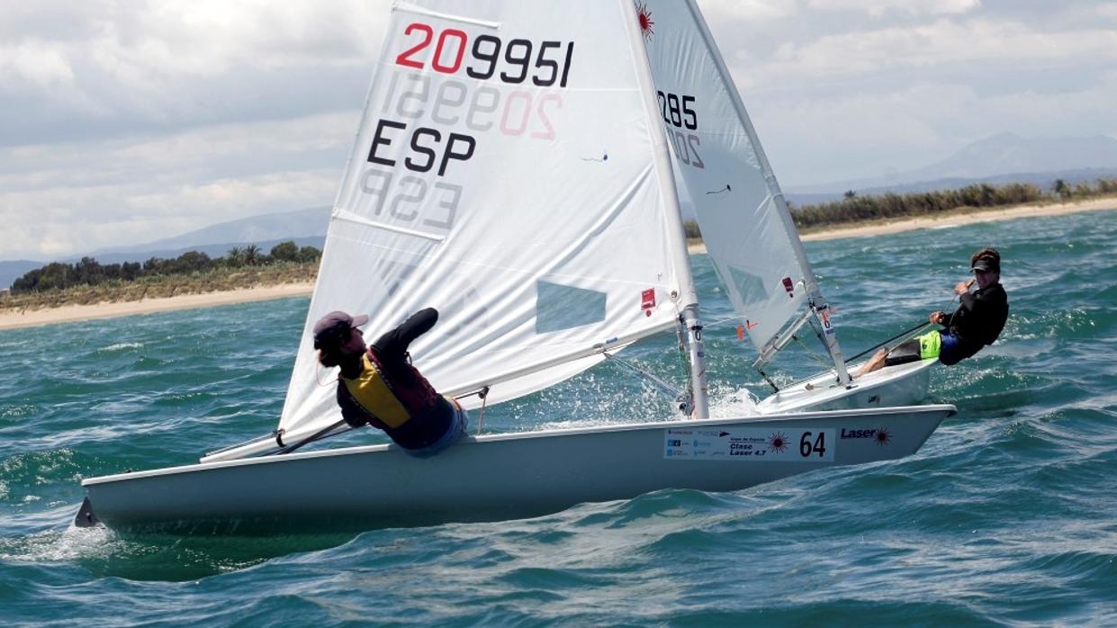 La World Sailing elige el Náutico de Valencia para probar embarcaciones