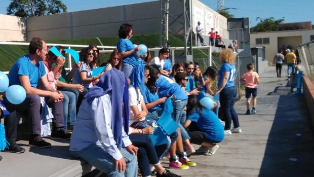 Aficionados de Las Rozas, el pasado fin de semana en el campo del Atlético Saguntino