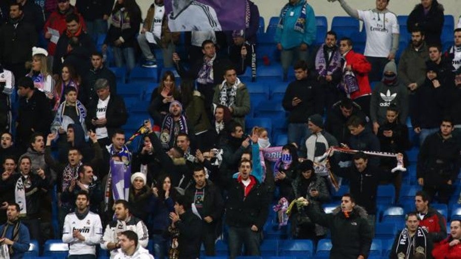 Esfuerzo de organización en un Bernabéu en obras