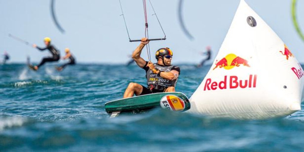 Climent, very close to revalidating his title of champion of the Spanish Formula Kite Cup
