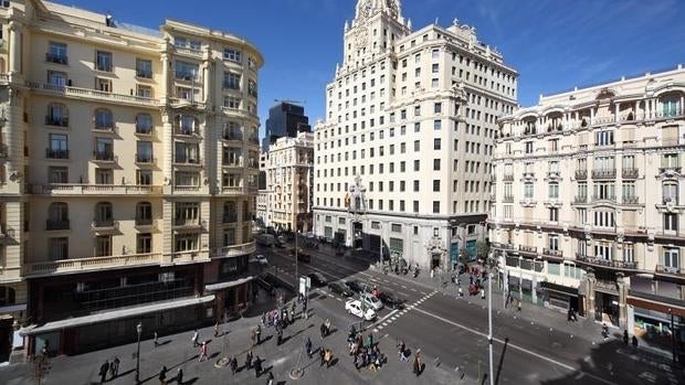 El número 5 de la entonces de la Avenida de Conde de Peñalver, hoy en pleno Gran Vía, aloja en la actualidad la sede de Fundación Telefónica