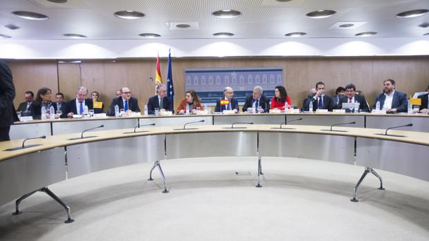 Representantes de las comunidades en el último Consejo de Política Fiscal y Económica