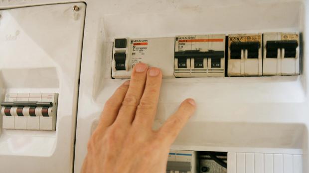 La luz marcará nuevos máximos desde diciembre de 2013