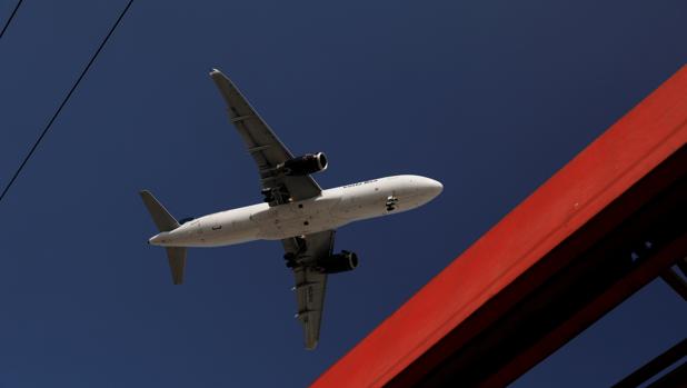 Fotografía de archivo de un avión de Airbus