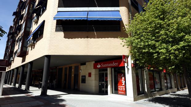 «Valores Santander» fueron calificados por el propio banco como producto «amarillo», de riesgo y complejidad media.