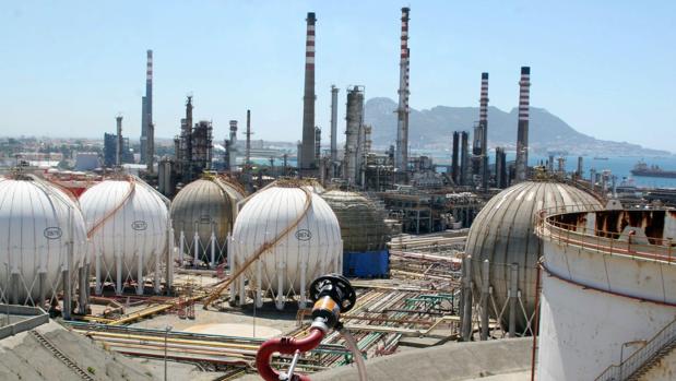 El crudo sigue al alza por el temor de los inversores a que se reduzca el suministro global,
