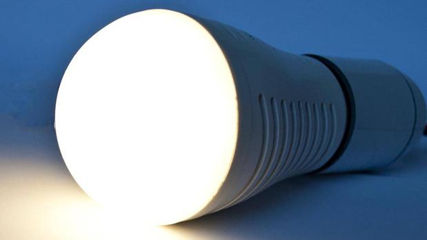 Las bombillas LED pueden suponer ahorros de hasta el 80 % en el consumo de energía