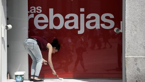 Promociones, las rebajas, el «Black Friday» y ahora el «mid season» han cambiado el calendario comercial