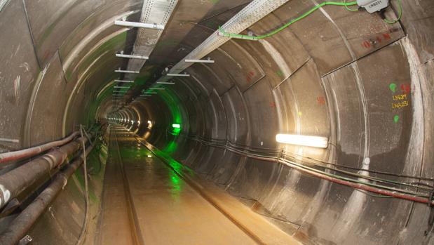 Túnel por el que discurre parte de la interconexión con Francia