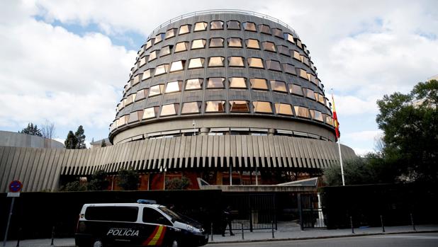 Fachada de la sede del Tribunal Constitucional en Madrid