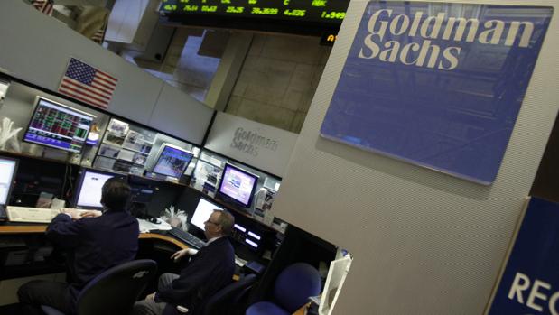 Hasta ahora banco de inversión exigía una vestimenta formal para cualquier gestión,