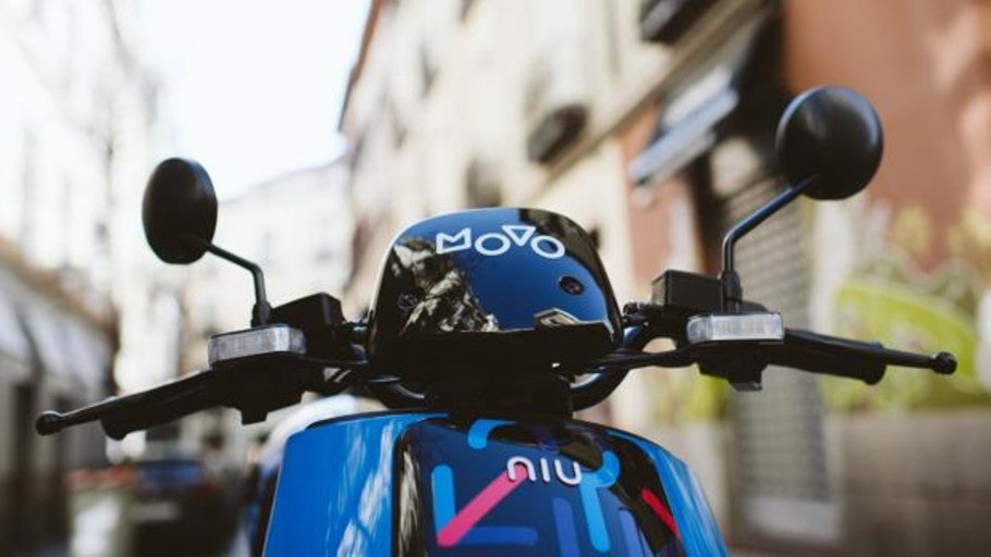 Cabify se pasa a las motos eléctricas compartidas con Movo y Cabify se pasa a las motos eléctricas compartidas con Movo y