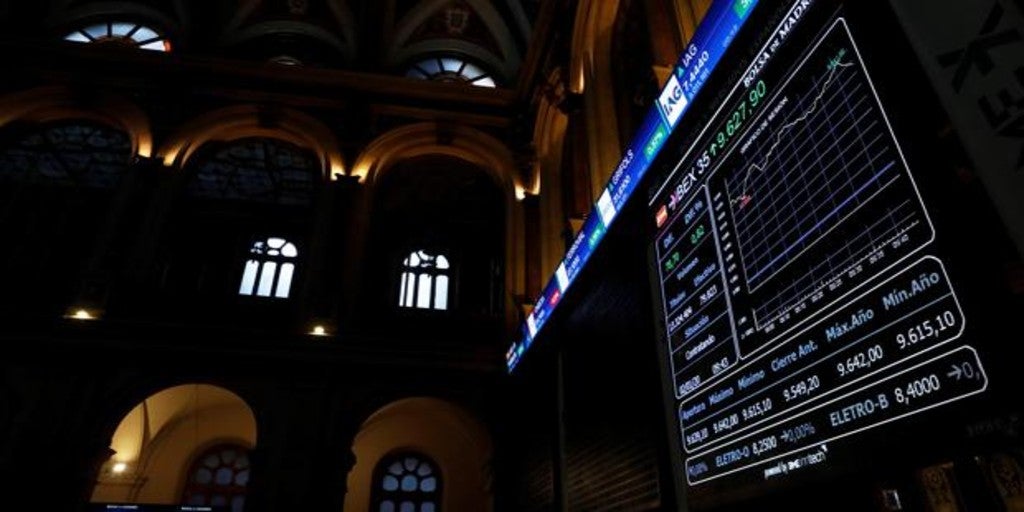 El Ibex 35 vuelve a subir, pero menos que las grandes plazas europeas, por las dudas sobre Sánchez