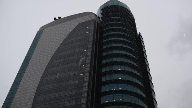 EY manda a los trabajadores de su oficina de Madrid a casa tras detectar un caso de coronavirus 