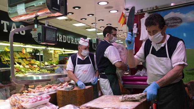 isabel-permuy-puesto-mercado-kd0E--620x349@abc.jpg