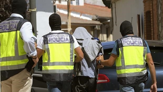 Detención de un individuo vinculado a una red terrorista en agosto de 2015