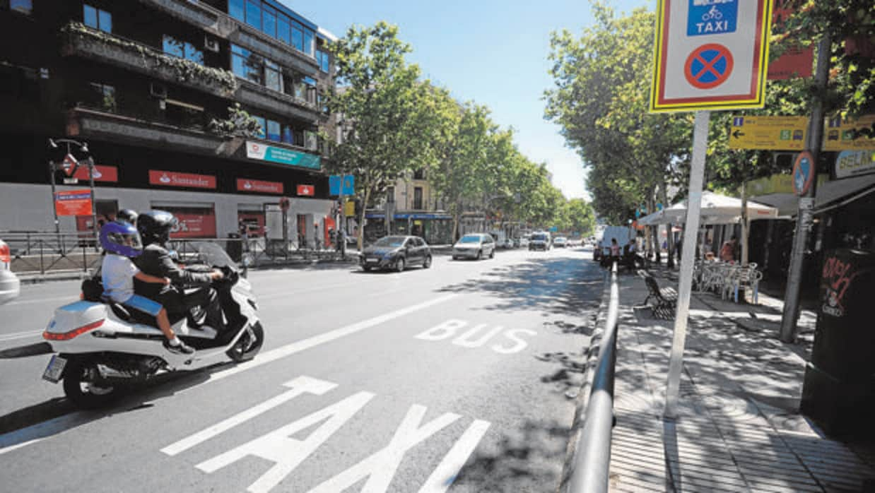 Quejas En Ciudad Lineal La Calle Alcala Se Queda Sin Dos Carriles Por El Cierre De La Linea 5